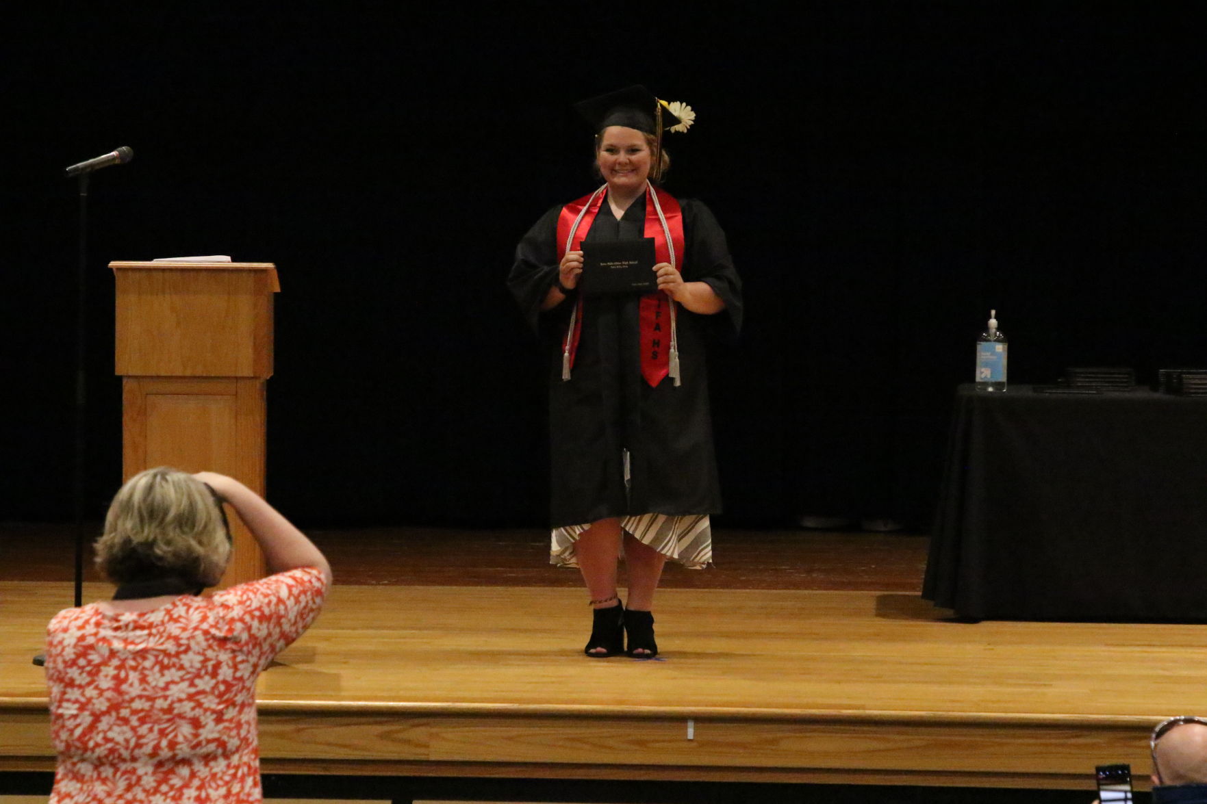 IFA_Grad1626.JPG